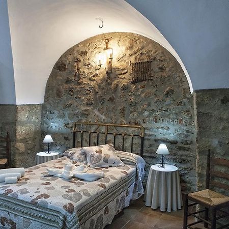 Apartamentos Rurales La Casa De Luis Santa Cruz de la Sierra Kamer foto