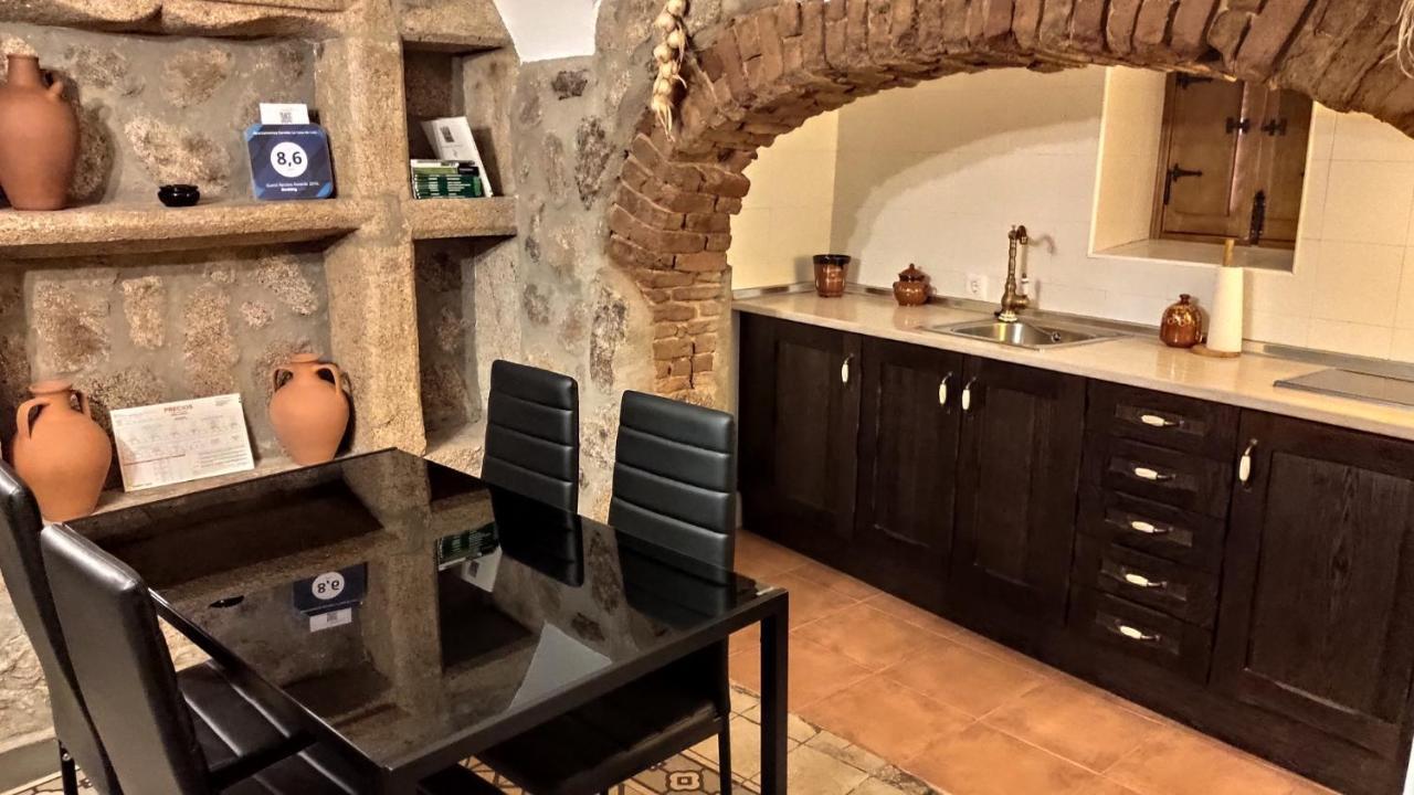 Apartamentos Rurales La Casa De Luis Santa Cruz de la Sierra Buitenkant foto