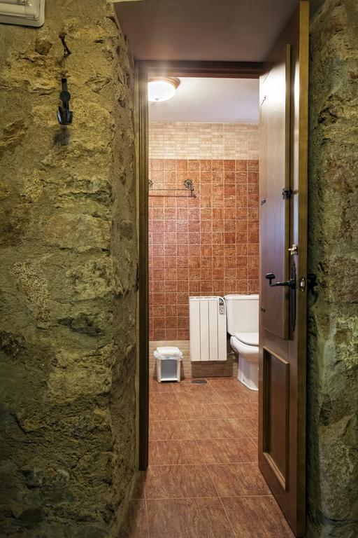 Apartamentos Rurales La Casa De Luis Santa Cruz de la Sierra Kamer foto