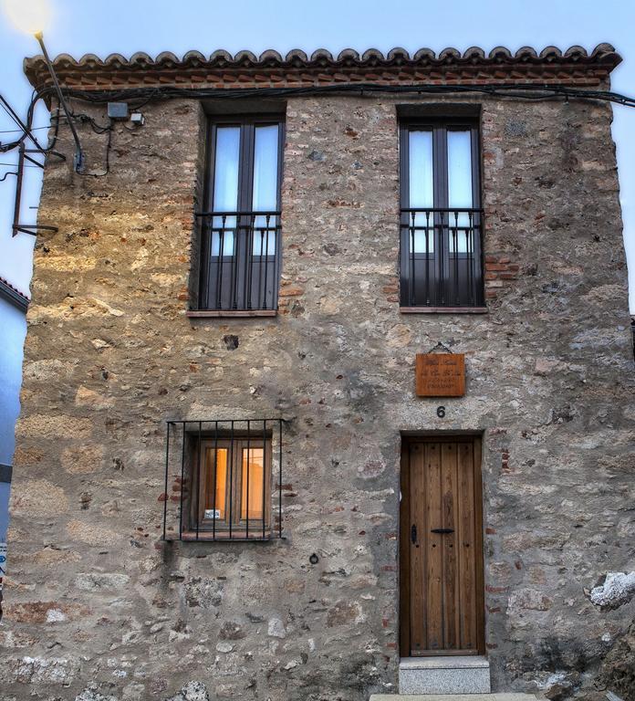 Apartamentos Rurales La Casa De Luis Santa Cruz de la Sierra Buitenkant foto