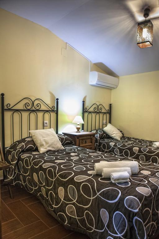 Apartamentos Rurales La Casa De Luis Santa Cruz de la Sierra Buitenkant foto