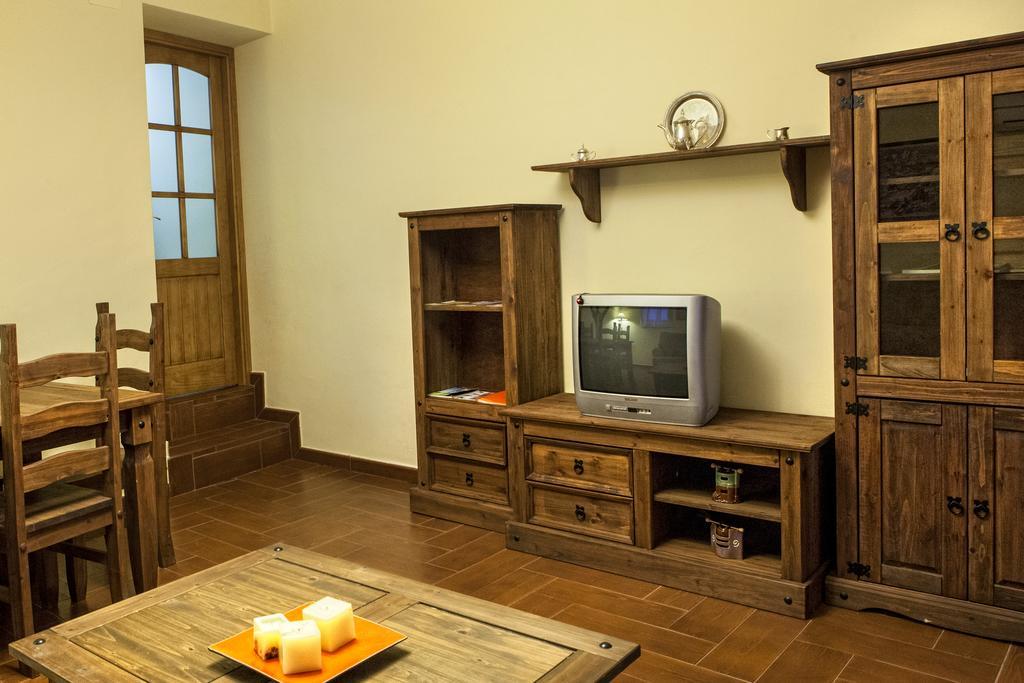 Apartamentos Rurales La Casa De Luis Santa Cruz de la Sierra Buitenkant foto